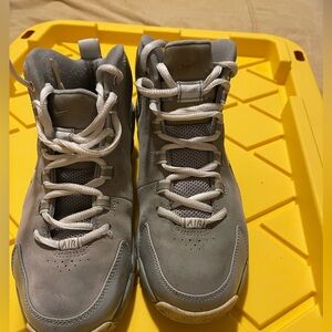 NIKE Air Flight 2004 Size 7 309266-011